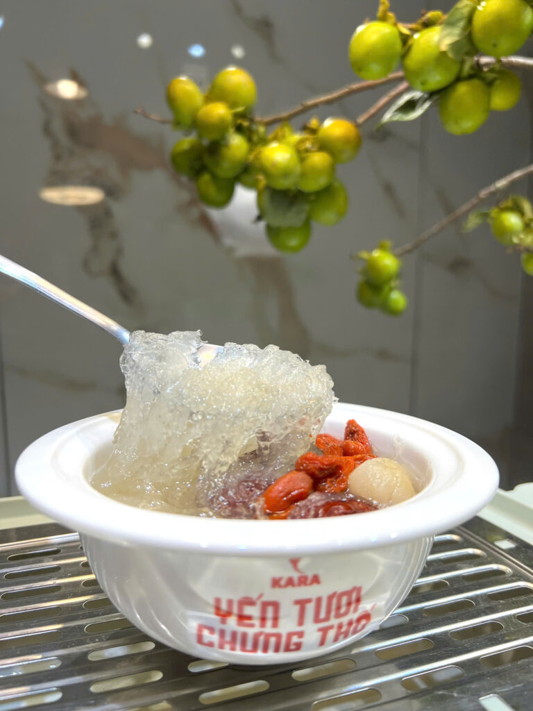 Mỗi hũ Yến Kara – tấm lòng gửi trao